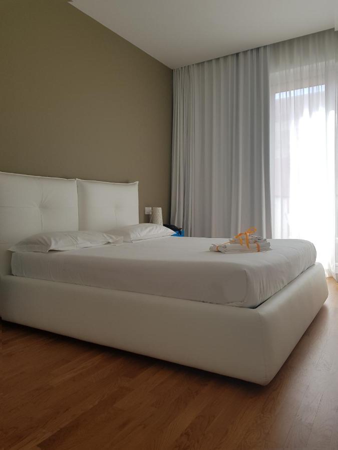 Copacabana Hotel Design Margherita Di Savoia Exteriör bild