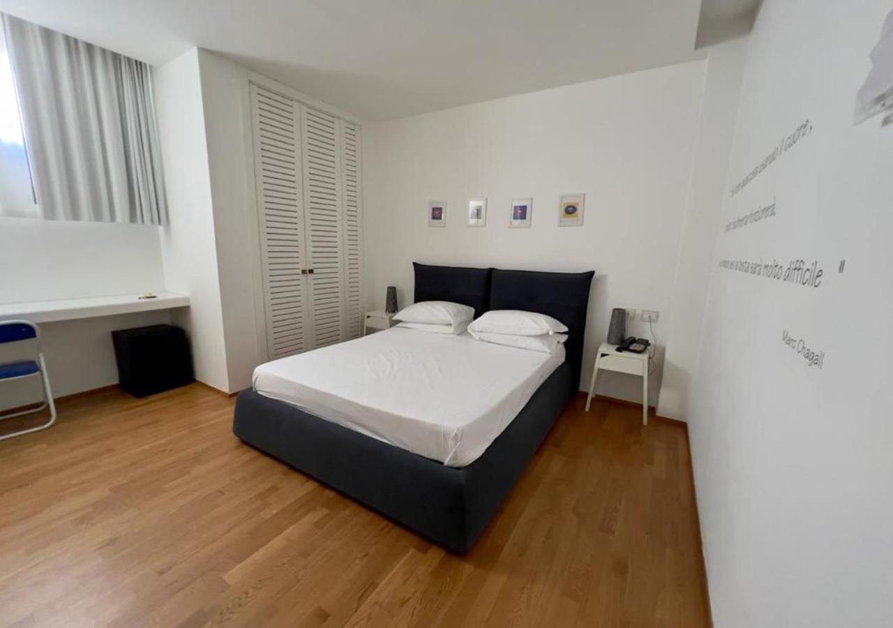 Copacabana Hotel Design Margherita Di Savoia Exteriör bild
