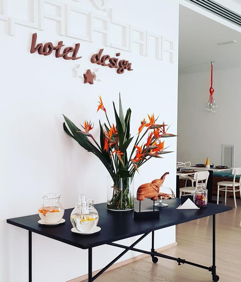 Copacabana Hotel Design Margherita Di Savoia Exteriör bild